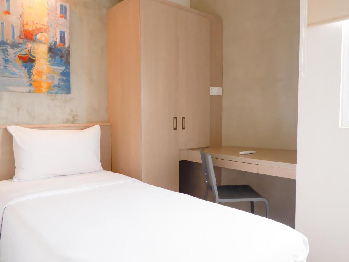 Hotel Swiss-Belexpress Cilegon Exterior foto