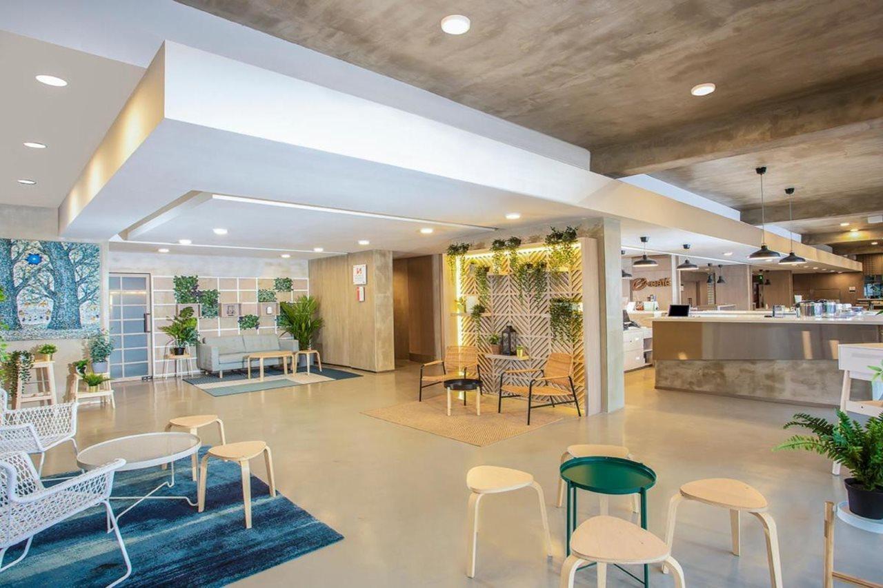 Hotel Swiss-Belexpress Cilegon Exterior foto